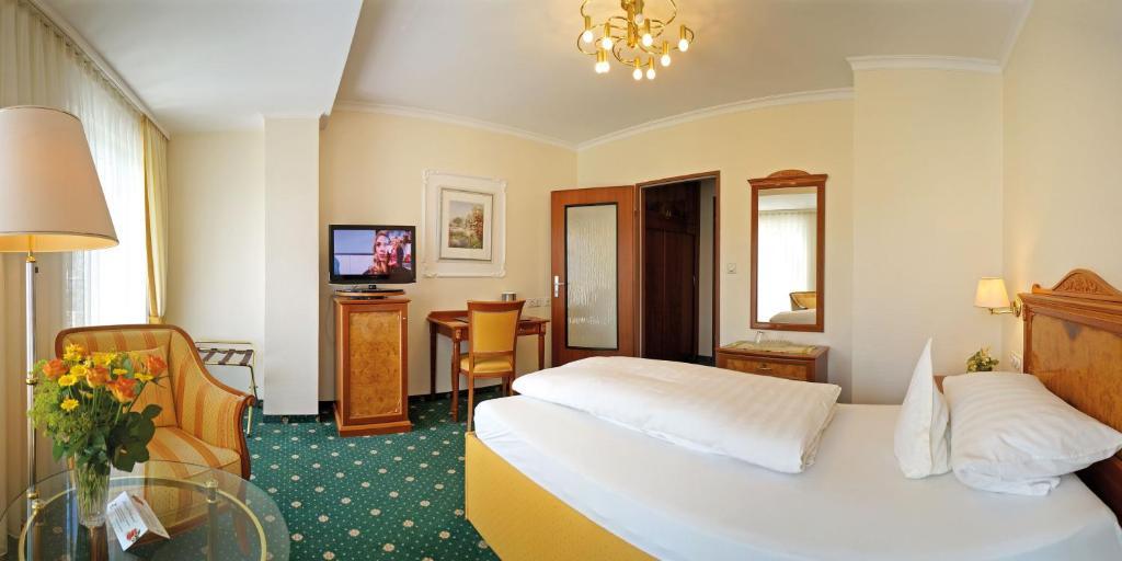 Hotel Sacher-Stoiber Bad Füssing Quarto foto